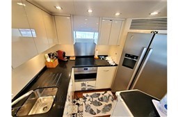 Sunseeker Manhattan 70 (2010) - Marina Yachts 12