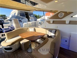 Beneteau Montecarlo 37 HT Bianco - 2010 - Marina Yachts  (21).png