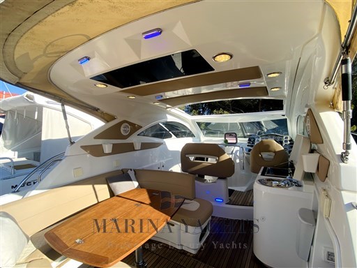 Beneteau Montecarlo 37 HT Bianco - 2010 - Marina Yachts (18).png