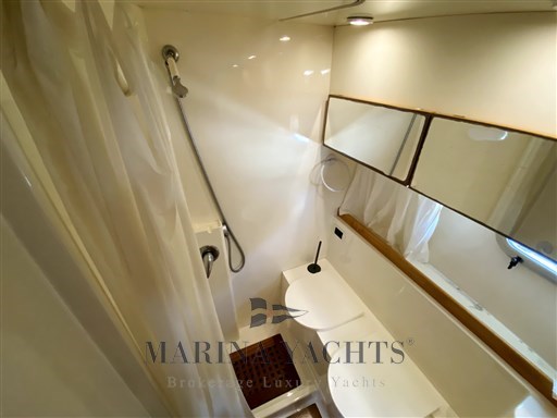 Raffaelli 38 Typhoon - Marina Yachts (30).png