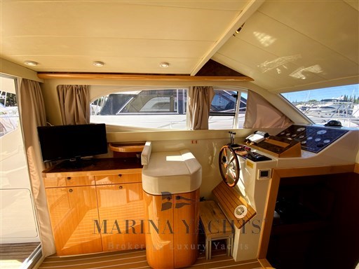 Raffaelli 38 Typhoon - Marina Yachts (18).png
