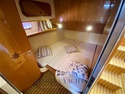 Raffaelli 38 Typhoon - Marina Yachts (25).png