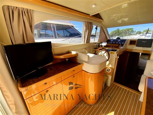 Raffaelli 38 Typhoon - Marina Yachts (17).png