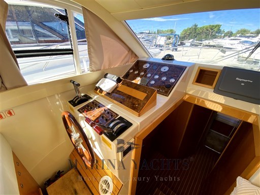 Raffaelli 38 Typhoon - Marina Yachts (20).png