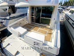 Ferretti 44 Altura 44 s Marina Yachts 1 (6).jpg