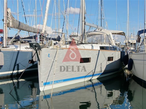 Beneteau Oceanis 38