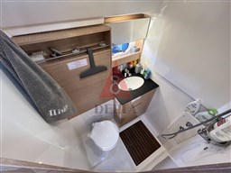 51787A9B-D563-4C65-B067-683CEFD6718E