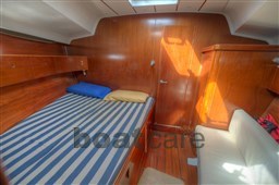 beneteau first 47.7 bed.jpg