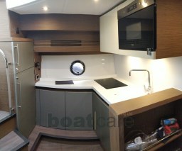 Gran Turismo 46 - Galley.jpg