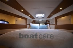 atlantis 35 main bedroom..jpg