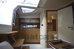 atlantis 35 plus interior kitchen.jpg