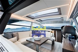 Pershing-5X-salon