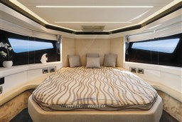 19_e52f-vip-cabin-19