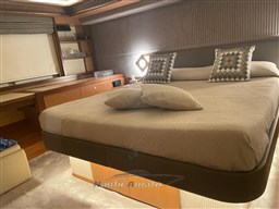 15FERRETTI 630 2007