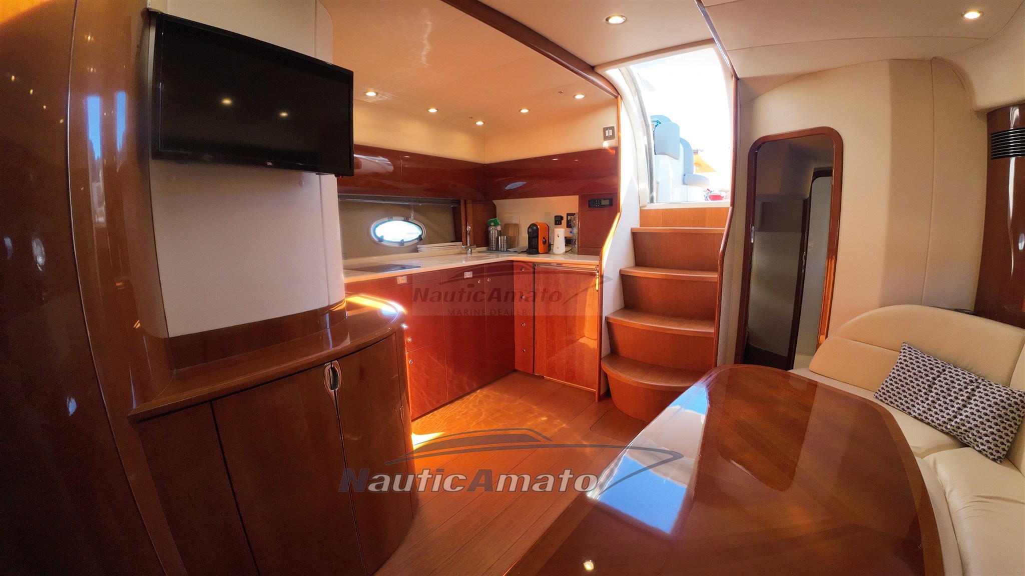 Princess v 46 Nauticamato (10).jpg