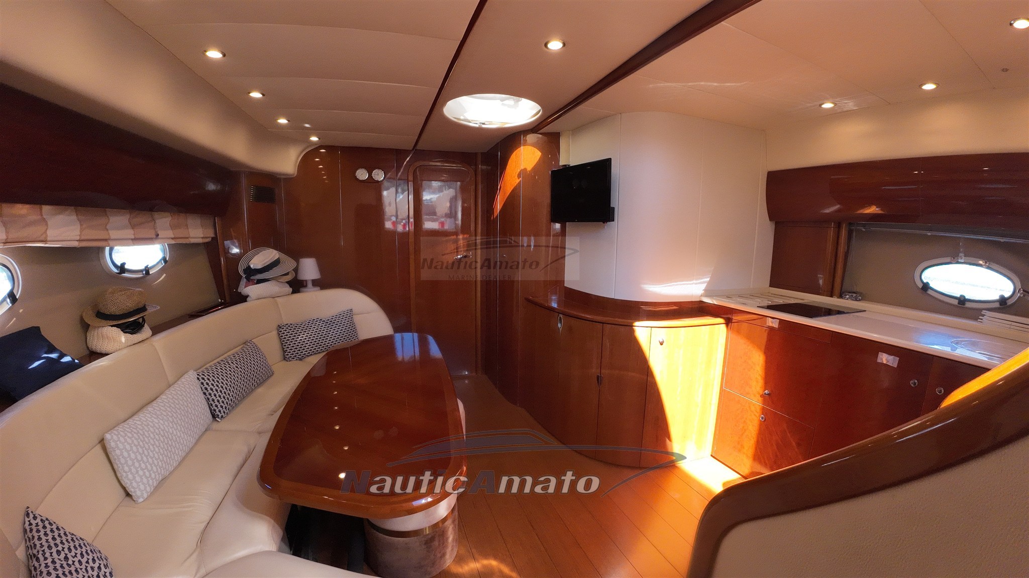 Princess v 46 Nauticamato (13).jpg