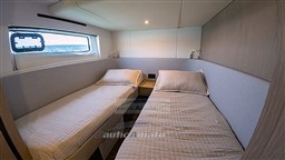 AZIMUT 53 fly (3)_Watermarked