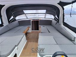 JEANNEAU 65
