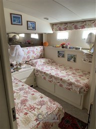 Hatteras 65 Convertible