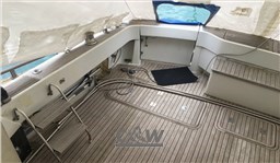 Hatteras 65 Convertible