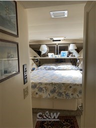 Hatteras 65 Convertible