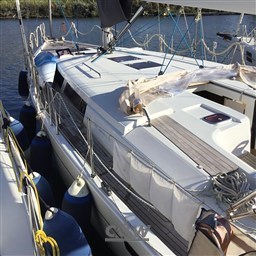 Hanse 445
