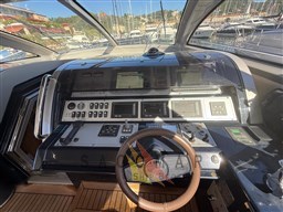 HELM2.JPG