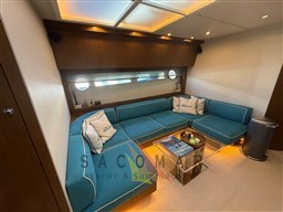 SALA.JPG