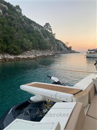 Immagine WhatsApp 2025-08-27 ore 15.02.40_4aea85e7