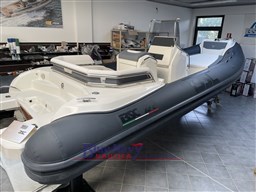 concessionario -toscana-gommoni-bsc-blue-navy.jpeg