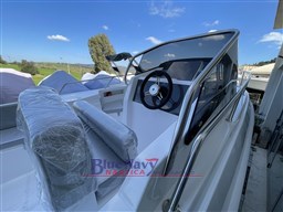 barca-marinello-eden-22-vendita-toscana-bluenavy