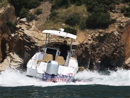 ranieri-evo-25-concessionario-toscana-bluenavy