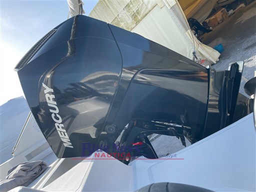 gommone-master-699-usato-vendita-mercury-200cv-blu-navy.jpg