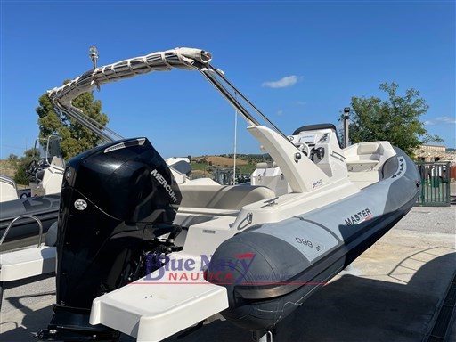 Master 699 Con Mercury 200cv V6