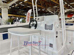 renegade-ranieri-barca-da-pesca-vendita-concessionario-toscana