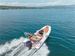 gommone-bsc-67-vendita-concessionario-toscana-blue-navy