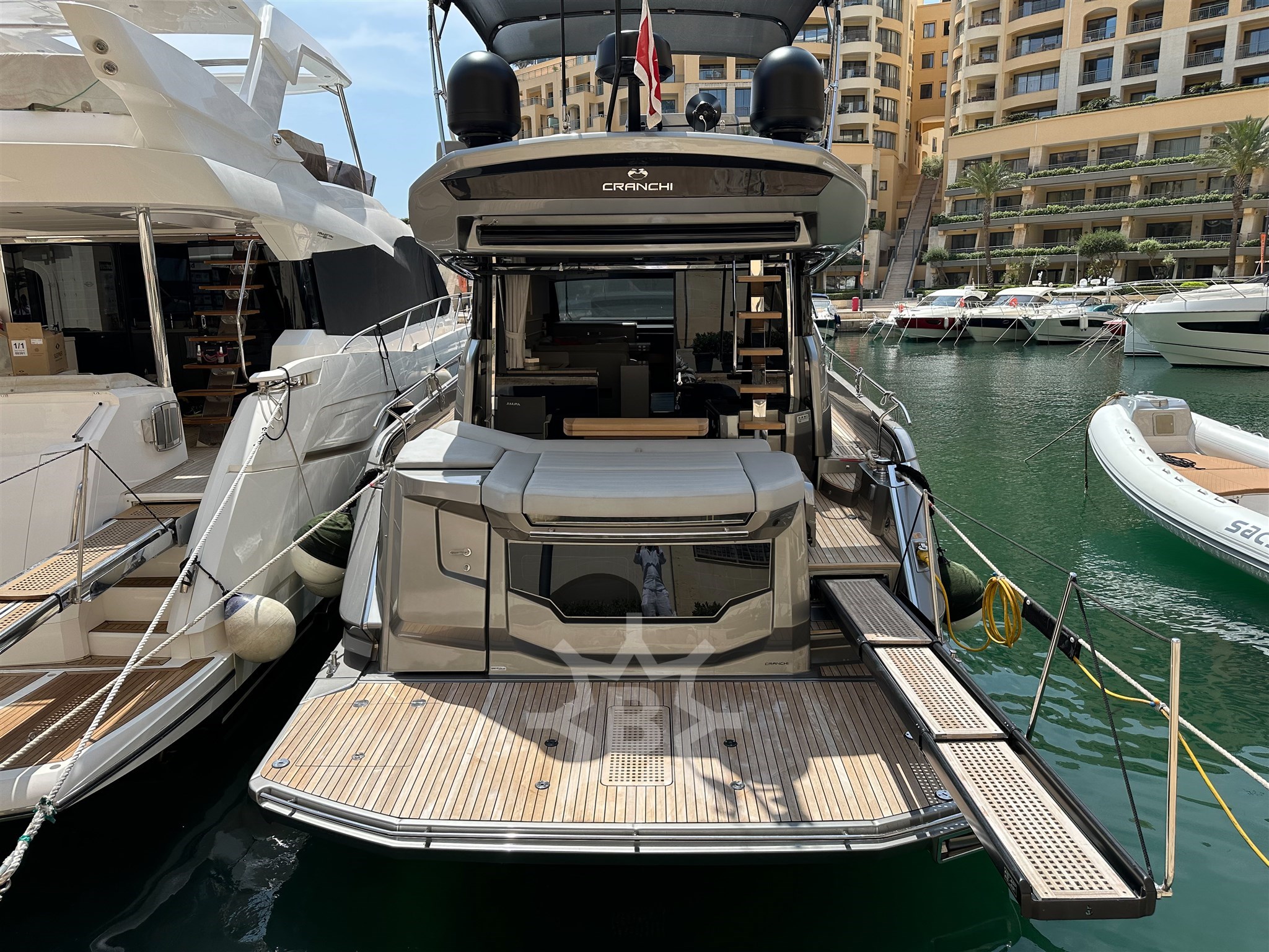 CRANCHI E 52 F - ESTERNI