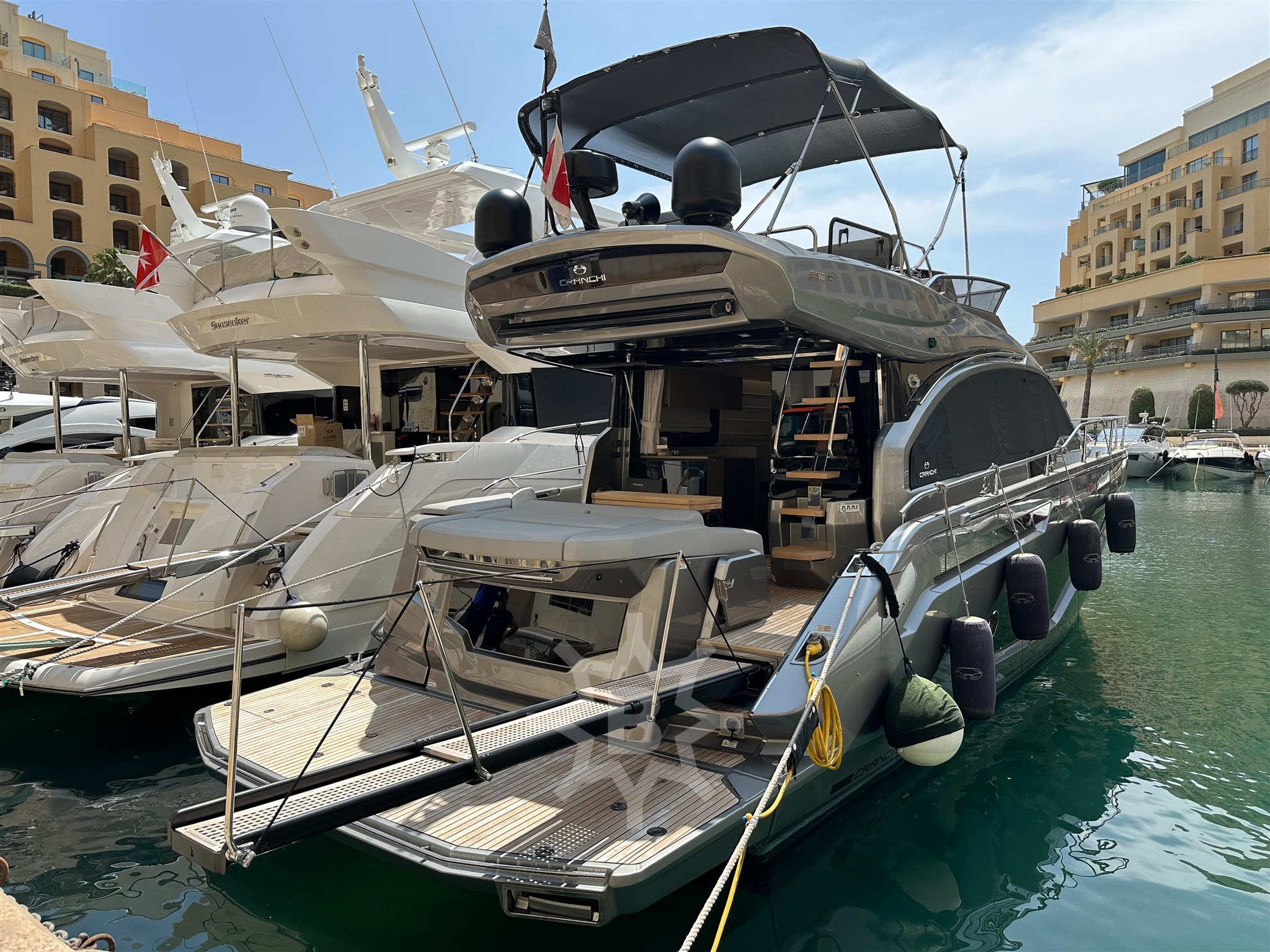 CRANCHI E 52 F - ESTERNI