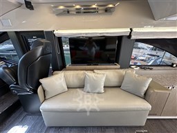 CRANCHI E 52 F - INTERNI SALONE