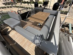 CRANCHI E 52 F - ESTERNI FLY