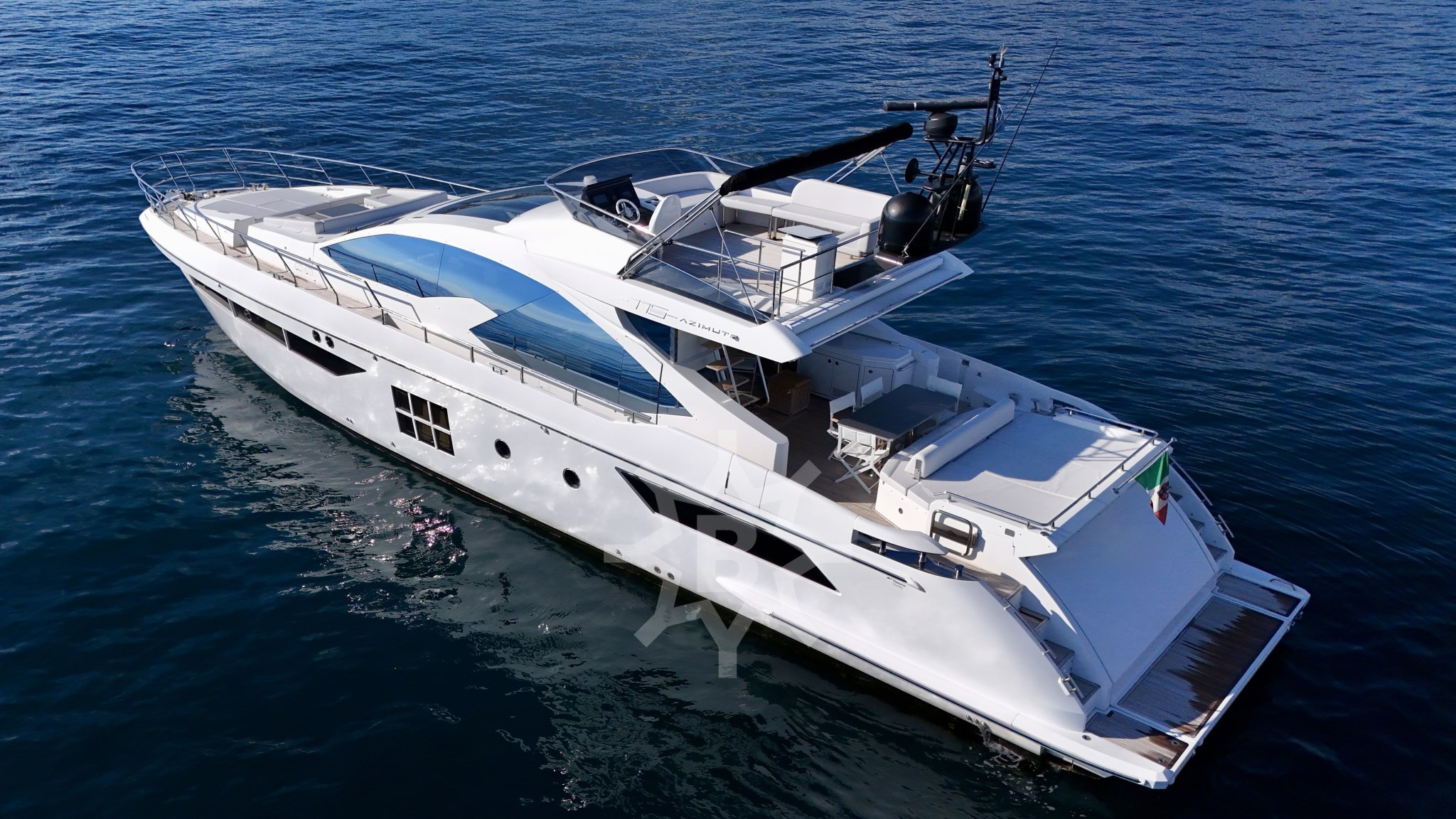 Azimut 77S