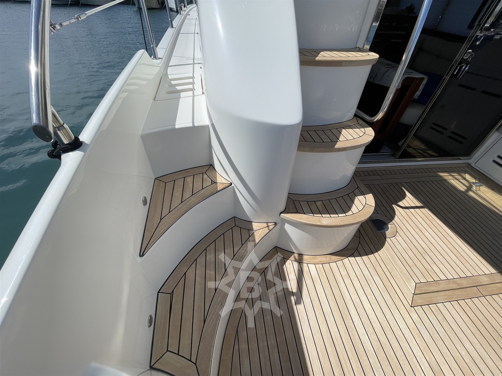 Azimut 42 (2002) Timone Yachts