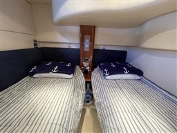 Azimut 42 (2002) Timone Yachts