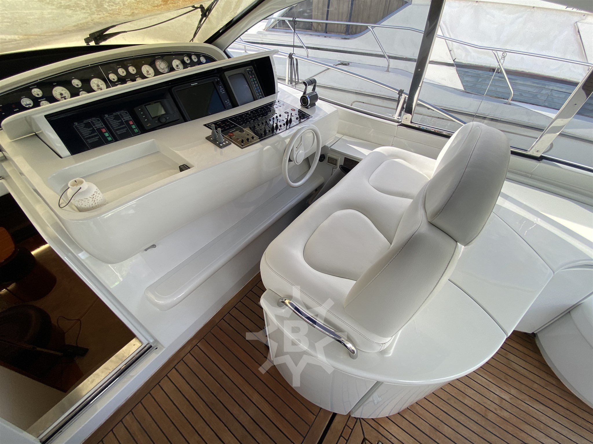 Pershing 54' (1999) Timone Yachts