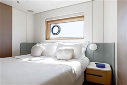 G26M Starboard 2nd Vip Cabin 2_Low res.jpg