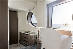 G26M Owner Vanity Corner 2_Low res.jpg
