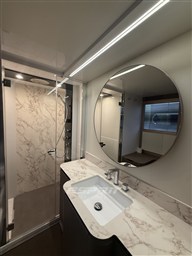 Azimut magellano 66
