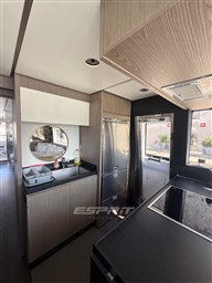 Azimut magellano 66