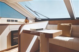 Azimut 82 Fly