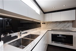 AZIMUT GRANDE 27M-2019